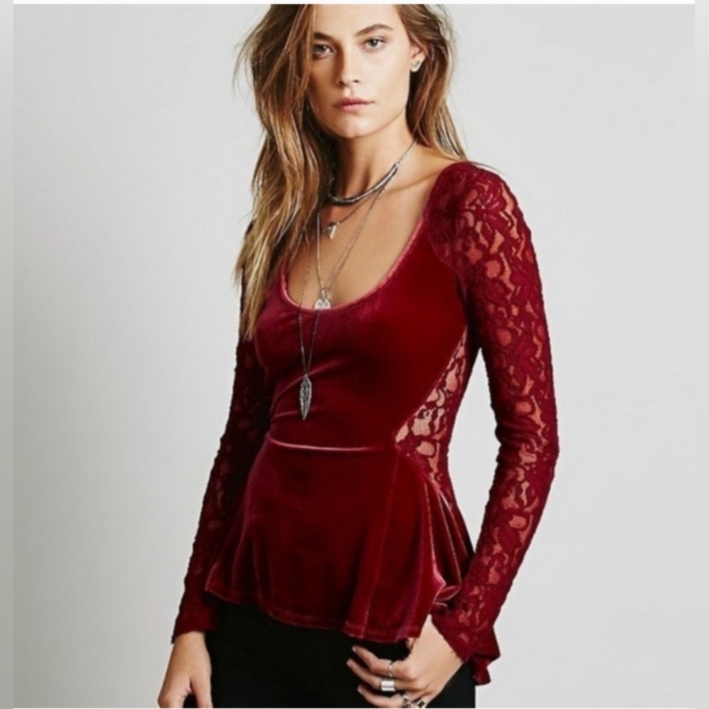 ✨FREE PEOPLE✨ 'Lolita' Velvet Lace Peplum Top in Wine Red Size XS